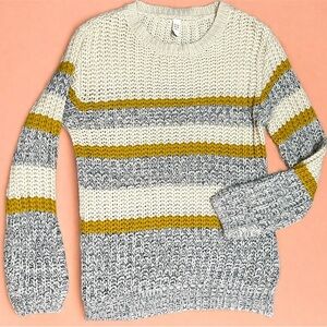 Crocheted Women’s M Flamingo Brand Sweater Chunky Knit